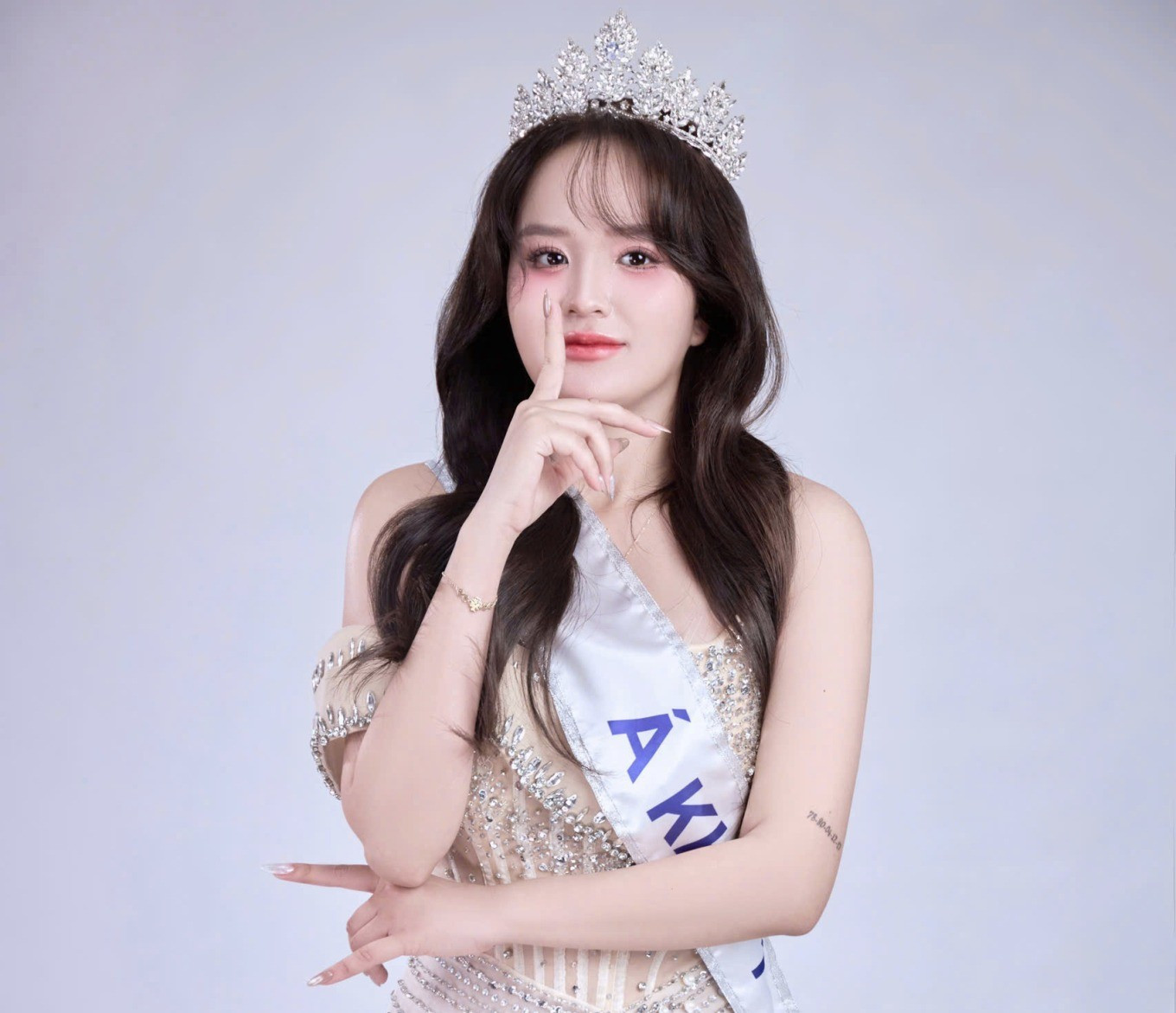 Danh tính Á khôi Phương Linh 22 tuổi điều hành đường dây bán dâm vừa bị bắt | Báo điện tử Tiền Phong