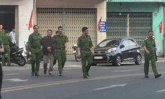 Khám xét nơi làm việc, nhà riêng Giám đốc Trung tâm Dịch vụ đấu giá Lâm Đồng