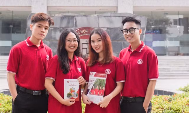 Điểm sàn của Trường Đại học Ngoại thương cao nhất 24 điểm