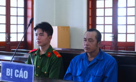 Cầm kéo đâm người tình sau phút mặn nồng vì bị đuổi khỏi nhà giữa đêm