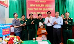 Gia Lai bàn giao ngôi nhà đầu tiên trong 'Chiến dịch Quang Trung'