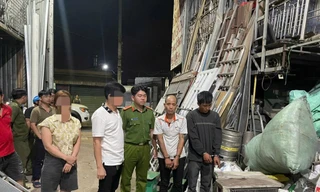 Truy bắt trộm thiết bị viễn thông, Công an phát hiện 'ổ nghiện' ma túy