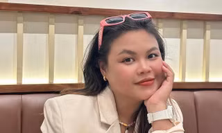 Diễn viên Ngọc Hoa: 'Tôi từng sợ sự hoạt ngôn của mình trở nên vô duyên'