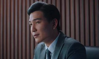 Lộ diện 'mỹ nam' của chương trình 'Người ấy là ai' khiến chuyện tình cảm của Thị đế Kim Chung Liên Bỉnh Phát 'lung lay'