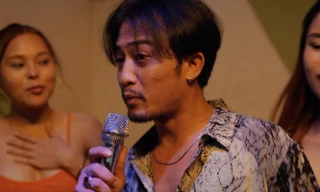 Sau cảnh tắm 'viral' trên mạng, Doãn Quốc Đam rủ bỏ hình ảnh 'tổng tài', 'ngầu' tới khó nhận ra trong phim mới