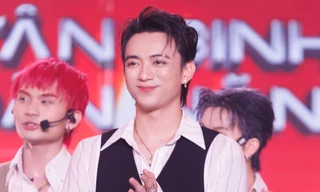 Phản ứng đặc biệt từ SOOBIN khi được netizen ví von là 'ông bố bất đắc dĩ' của dàn tài năng trẻ