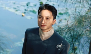 Cận kề lễ tình nhân, Phan Mạnh Quỳnh và vợ kỷ niệm 10 năm yêu theo cách độc đáo