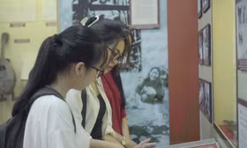 Bảo tàng trở thành điểm hẹn đặc biệt của bạn trẻ trước ngày Đại lễ 30/4
