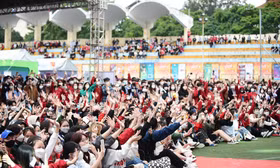 Rinh xế mới, laptop xịn khi tham gia Sóng Festival