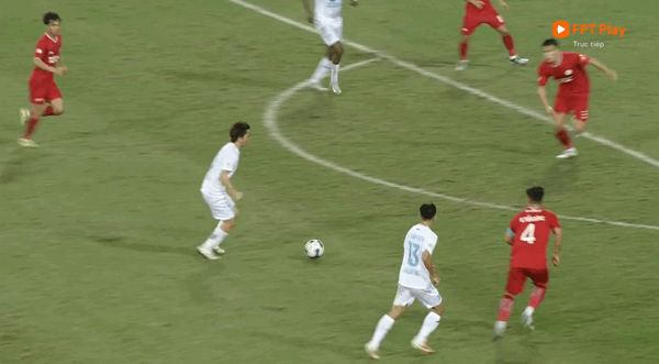 Nam Định xây chắc ngôi đầu LPbank V-League 2024/25 ảnh 4 Nam Định xây chắc ngôi đầu LPbank V-League 2024/25 ảnh 4