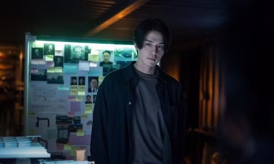 Lee Dong Wook và những hứa hẹn cho mùa 2 của 'A Shop for Killers'