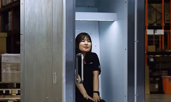 'Tủ lạnh người' xuất hiện ở Nhật Bản