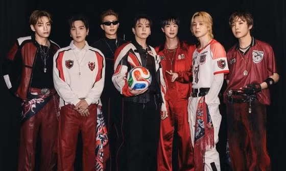 BTS 'tái khởi động' sau màn trình diễn tại 'FIFA World Cup'