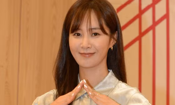 Yuri của Girls’ Generation tiết lộ về 3 năm sống một mình trên đảo
