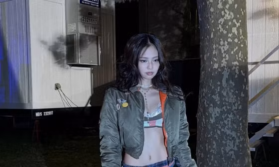 Jennie BLACKPINK vừa ngầu vừa chất