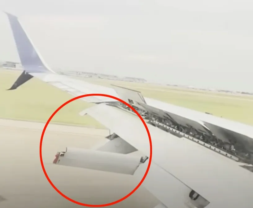 Máy bay chở gần 70 người bị gãy cánh tà | Báo điện tử Tiền Phong