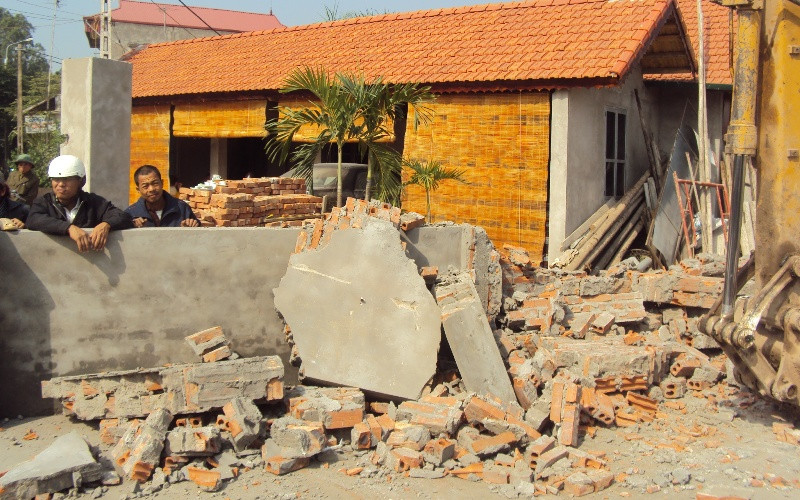 Người nghèo sẽ được giảm phí thi hành án