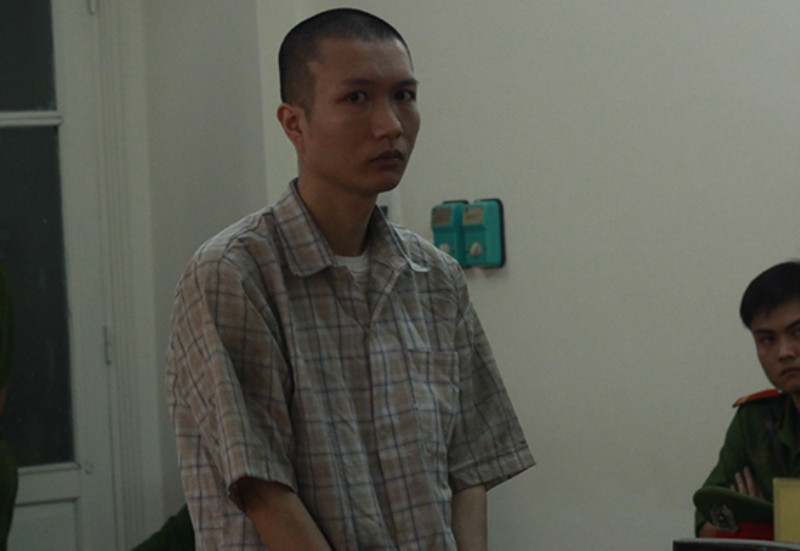 Bị cáo trong phiên xử ngày 10/11. Ảnh: BH