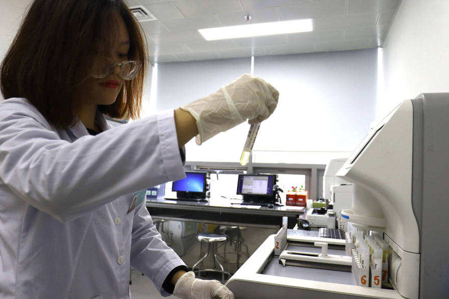 Đấu thầu thiết bị y tế luôn là lĩnh vực "nhạy cảm"?