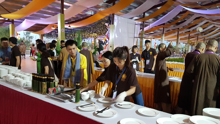 Một góc Trung tâm ẩm thực Tam Chúc 