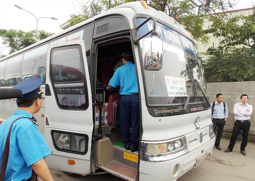 CSGT sắp có quyền truy cập và xử lý tài xế xe khách vi phạm qua GPS. Ảnh: A.Trọng