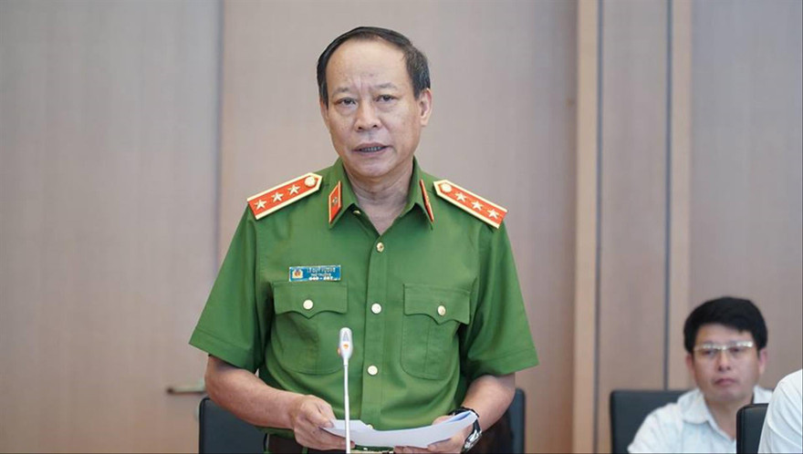 Thứ trưởng Bộ Công an Lê Quý Vương tại phiên giải trình. ảnh: CTV