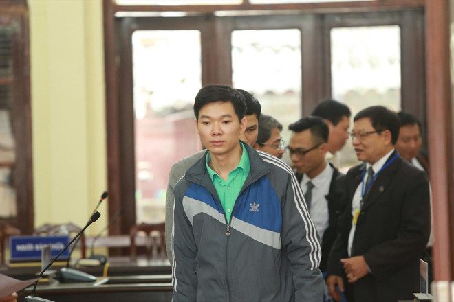 Bị cáo Hoàng Công Lương tại tòa