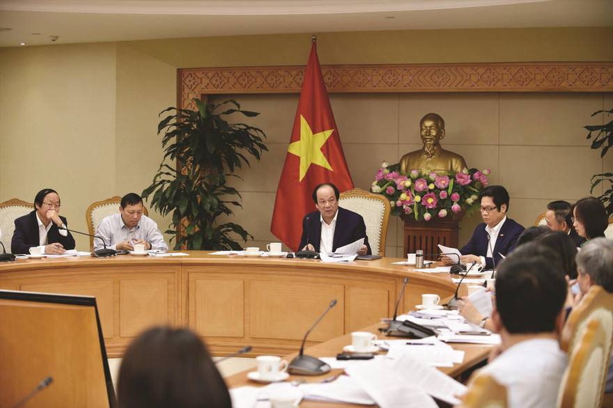 Tổ công tác của Thủ tướng làm việc với các bộ, ngành về những khó khăn, vướng mắc trong sản xuất, kinh doanh lĩnh vực nông nghiệp. Ảnh: N.B 