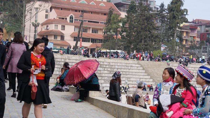 Đầu tư 230 tỷ đồng bảo tồn, phát huy trang phục dân tộc thiểu số. Ảnh: NGUYÊN KHÁNH 