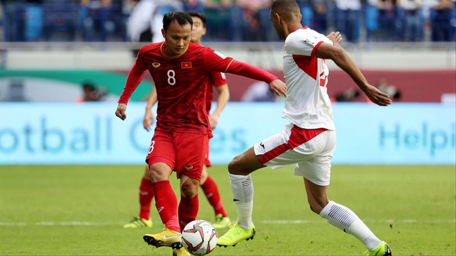 Trọng Hoàng sẽ tiếp tục “công hay-thủ giỏi” khi đối đầu với các cầu thủ Nhật Bản tối nay?