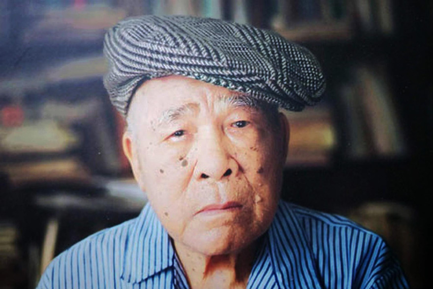 Nhà văn Võ Văn Trực