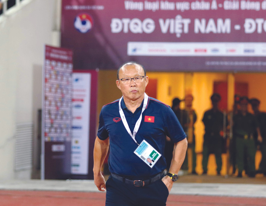 HLV Park Hang Seo đang là ứng viên sáng giá nhất. Ảnh: Như Ý