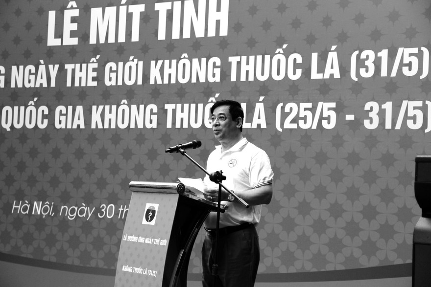 PGS.TS Lương Ngọc Khuê, Cục trưởng Cục Quản lý Khám, chữa bệnh - Bộ Y tế, Giám đốc Quỹ Phòng, chống tác hại của thuốc lá phát biểu tại Lễ Mít tinh