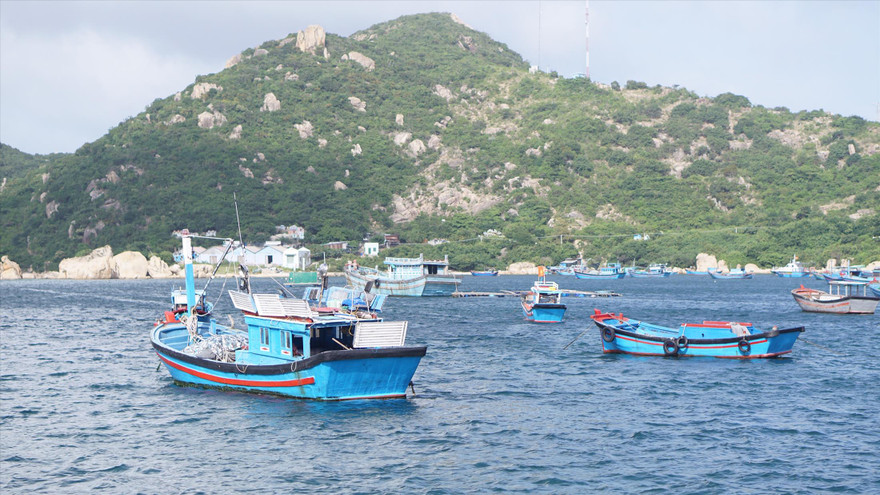 Kích cầu địa phương ở quy mô toàn quốc. Ảnh: KỲ SƠN 