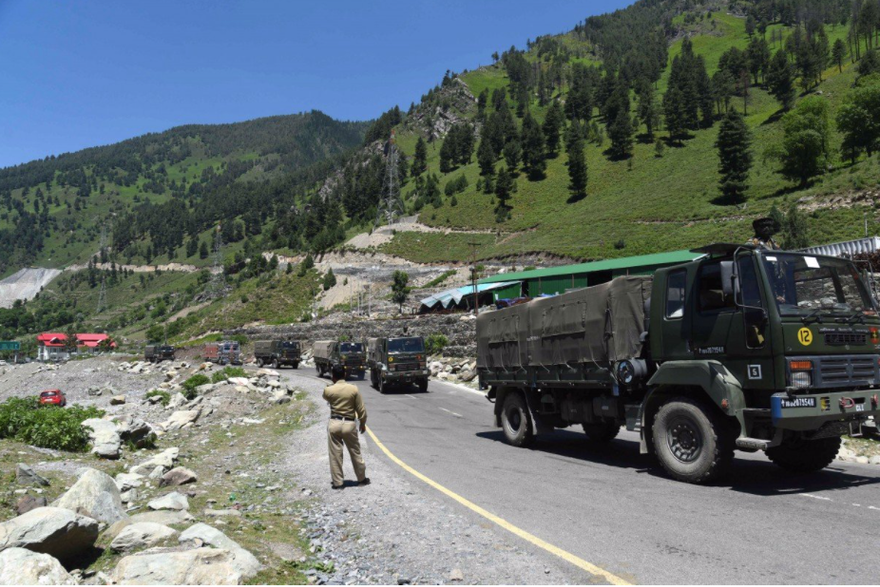 Căng thẳng trên biên giới với Trung Quốc có thể khiến Ấn Độ nghiêng về Mỹ nhiều hơn. Ảnh: EPA