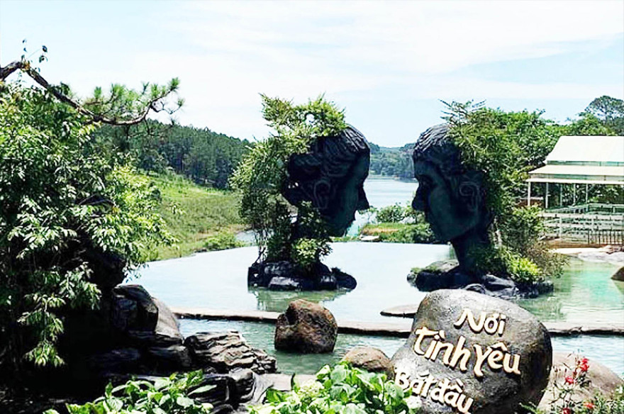 Hồ Vô Cực - nơi xảy ra vụ xô xát