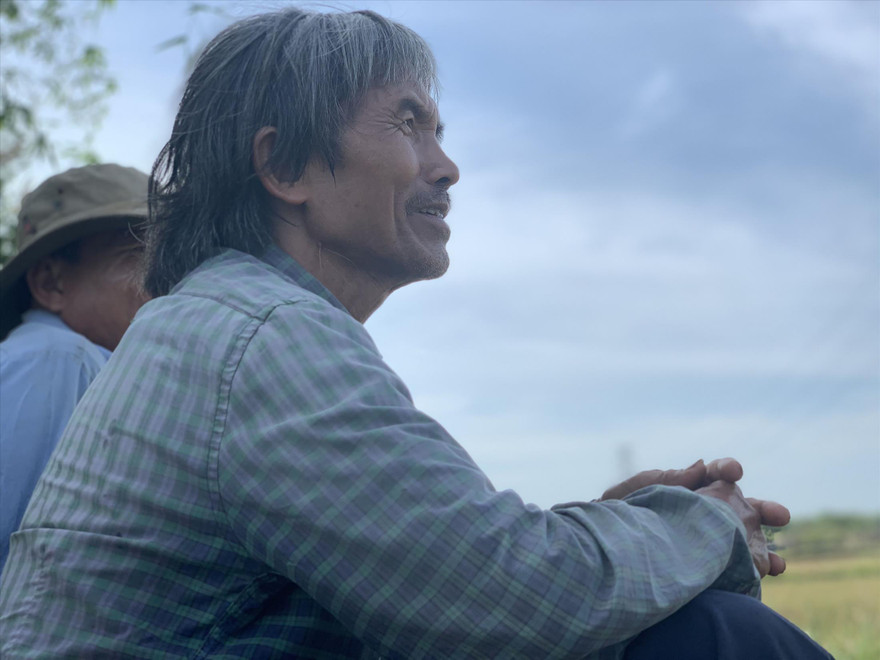 Người dân bất lực nhìn trời khô hạn ảnh: Nguyễn Ngọc