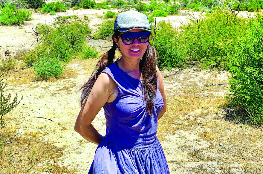 Tác giả tại đồi Mornon Rock (nơi vắng người) trong ngày Quốc khánh Mỹ 4/7/2020