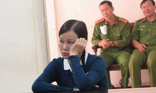 Phùng Mỹ Giang - cán bộ VKSND Tối cao "mắc bẫy" tín dụng của đồng nghiệp