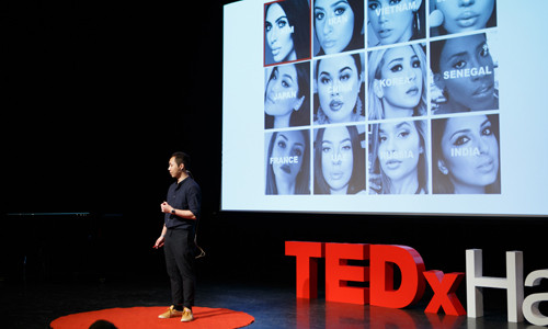 Mai Hưng Trung chia sẻ Đồ án & Làng và những kinh nghiệm cho các bạn trẻ tại Việt Nam Ảnh: NVCC 