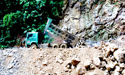 Đường xuyên rừng đặc dụng