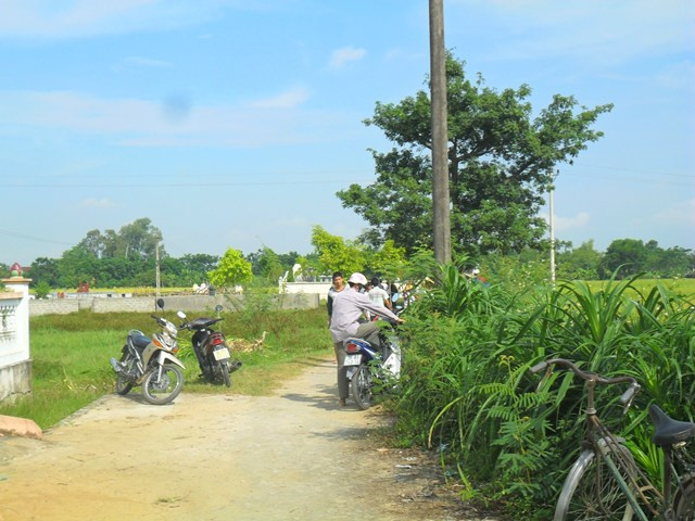 Hiện trường phát hiện thi thể nạn nhân. Ảnh: Hoàng Lam