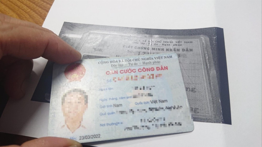Nhiều người vẫn phải lưu bản chính hoặc bản sao chứng minh nhân dân cũ sau khi có căn cước công dân