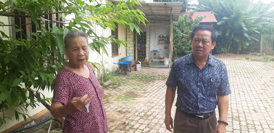 Ông Trương Huy Liệu tại ngôi nhà mình ở Lao Bảo - Quảng Trị. ảnh: PXD