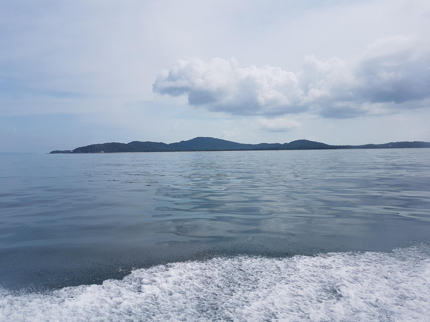 Cô Tô nhìn từ xa Ảnh: x.b 