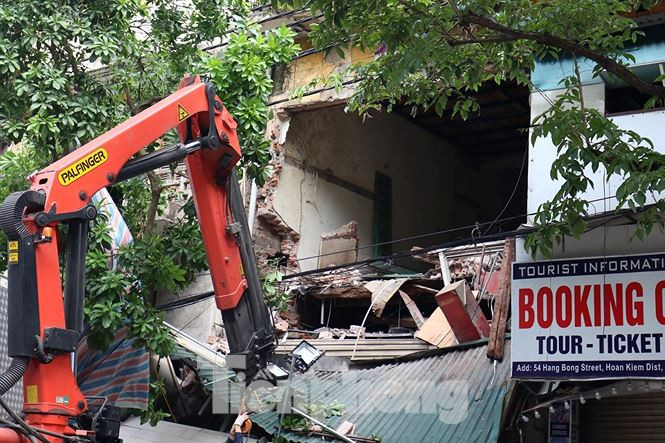 Rà soát toàn bộ nhà cổ ở Hà Nội sau sự cố sập nhà