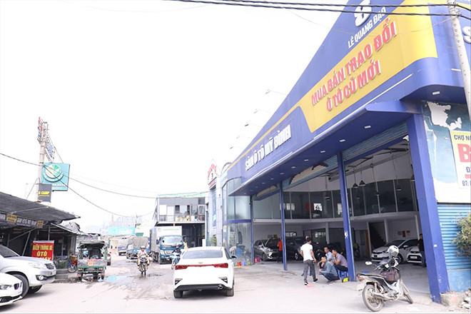 Những khu nhà xưởng, kho bãi trên khu đất do Khu LHTTQG Mỹ Đình quản lý, khai thác ảnh: NHƯ Ý 