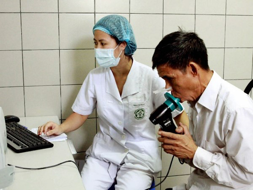 Không khí ô nhiễm khiến người mắc bệnh phổi tắc nghẽn mãn tính trở nặng ảnh: t.H