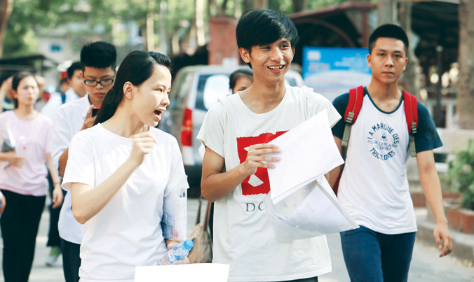 Đề thi năm nay được thiết lập bằng phần mềm máy tính và phải thử nghiệm trên học sinh trước kỳ thi.