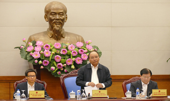 Thủ tướng Nguyễn Xuân Phúc đề nghị các cấp ngành coi đầu tư nhà ở xã hội, nhà ở cho công nhân là cho phát triển chứ không phải đầu tư tiêu dùng bình thường. Ảnh: Văn Kiên.